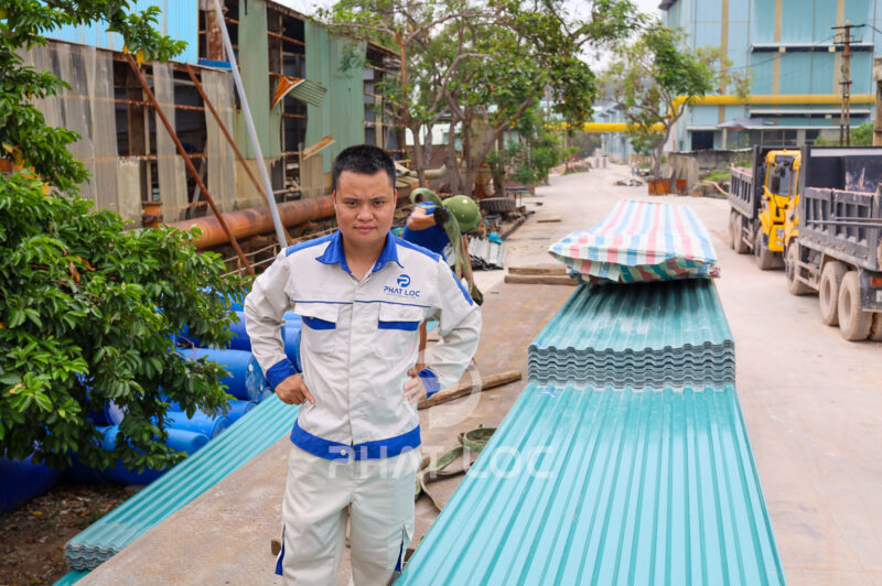 Tôn Nhựa 11 Sóng Vuông - PVC/ASA Eurolines 27 Phát Lộc – Nhà sản xuất và phân phối tôn nhựa 11 sóng PVC/ASA Eurolines cao cấp, uy tín hàng đầu