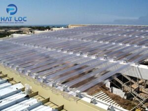 Tấm Nhựa Lấy Sáng Polycarbonate 9 Sóng - NEWLIGHT 20 tam lay sang upvc 1 song vuong