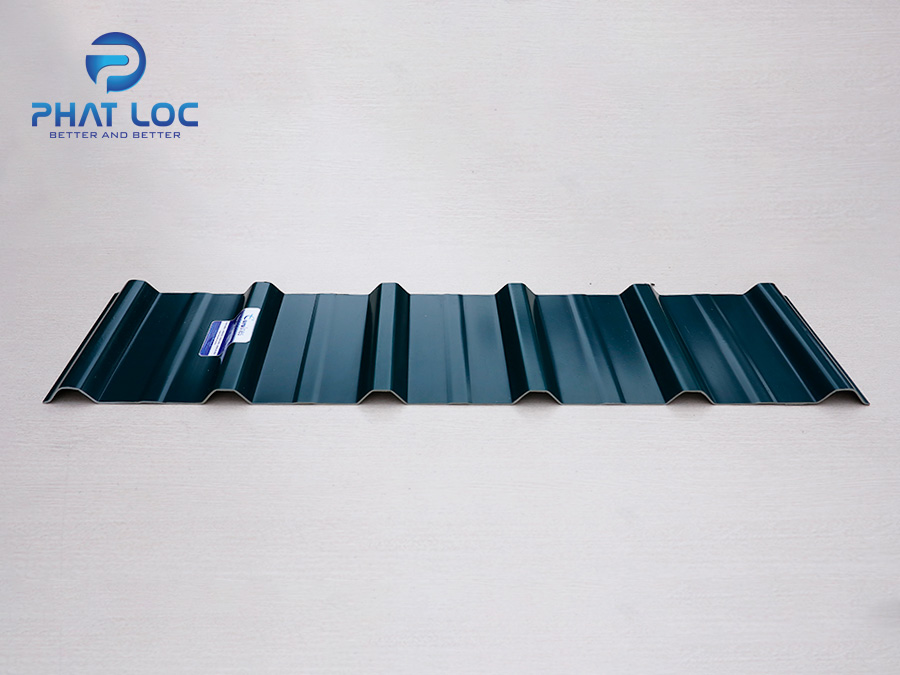 Nhà Máy Sản Xuất Phân Phối Tôn Nhựa PVC/ASA Phát Lộc - Giá Gốc Từ Nhà Máy, Bảo Hành 1 Đổi 1, Giao Hàng Nhanh Toàn Quốc 3 Tôn nhựa 6 sóng vuông – Cân bằng thẩm mỹ và kỹ thuật