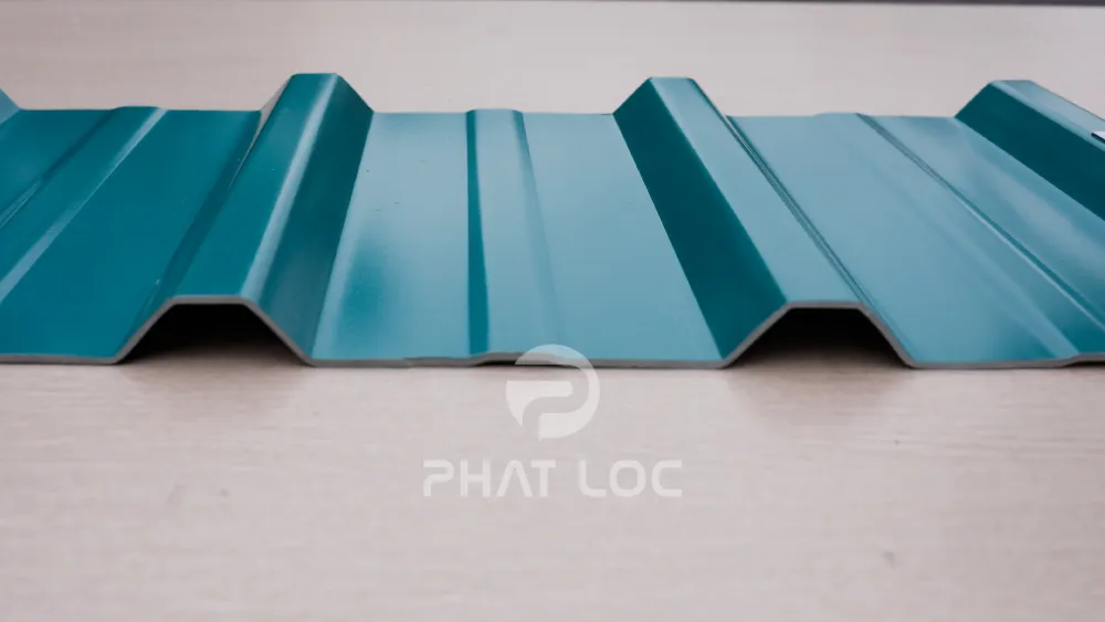 Tôn Nhựa 11 Sóng Vuông - PVC/ASA Eurolines 9 Mái Nhựa Sóng Vuông, Sóng Tròn, Sóng Ngói: Đâu Là Sự Lựa Chọn Phù Hợp Dành Cho Công Trình Của Bạn?