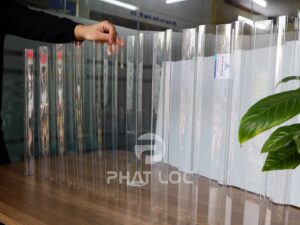 Tấm lấy sáng 11 sóng Polycarbonate