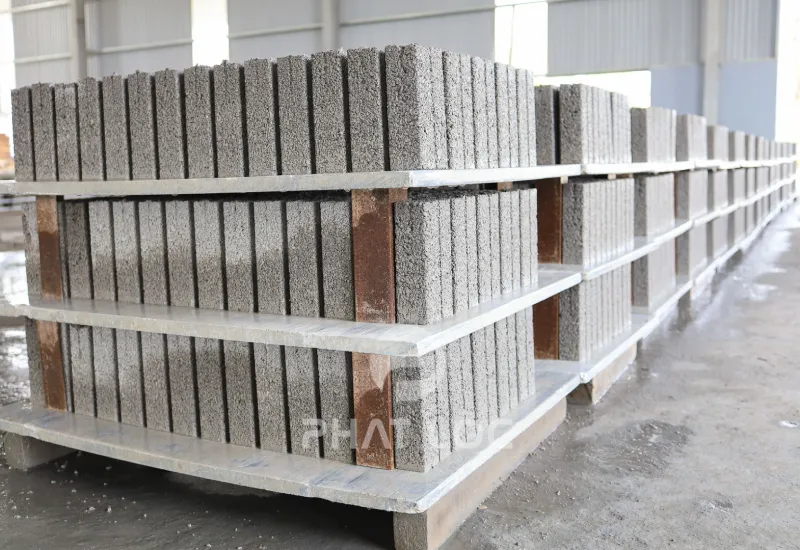 Nhà Máy Sản Xuất Pallet Nhựa Ép Gạch Không Nung PVC/PP Phát Lộc - Đa Dạng Mẫu Mã, Giá Gốc Từ Xưởng, Bảo Hành 1 Đổi 1, Giao Hàng Toàn Quốc 6 Báo giá Pallet nhựa ép gạch & Hướng dẫn đặt hàng tại Phát Lộc