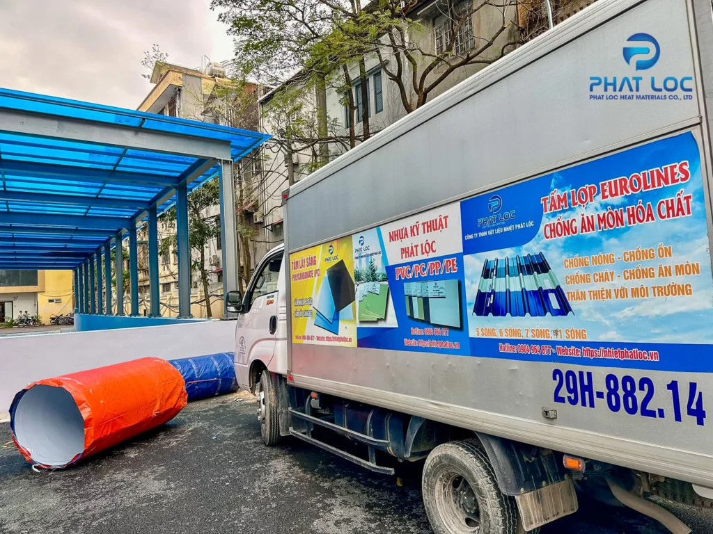 Báo Giá Tấm Nhựa Lấy Sáng Tại Hà Nội: Vật Liệu, Vận Chuyển, Thi Công Cập Nhật Năm 2025 8 Chi phí vận chuyển và giao hàng