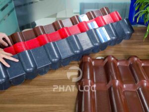 Tấm Diềm Hiên Mái Ngói Nhựa - Phụ Kiện Ngói Nhựa PVC/ASA Eurolines 13 Tấm diềm hiên mái ngói nhựa - Phụ kiện tôn nhựa giả ngói Eurolines