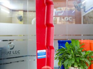 Tấm Úp Tường Mái Trái/Phải Ngói Nhựa - Phụ Kiện Ngói Nhựa PVC/ASA Eurolines 7 Tấm úp Tường viền trái phải mái ngói nhựa