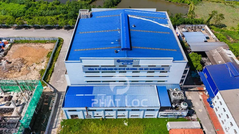 Tôn Nhựa 11 Sóng Vuông - PVC/ASA Eurolines 21 Nhà xưởng và khu sản xuất