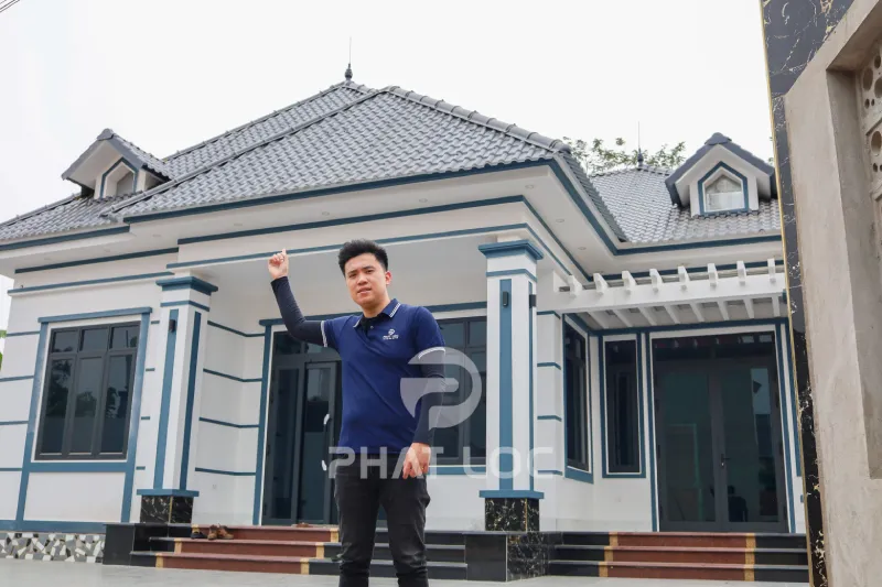 Báo Giá Thi Công Tôn Ngói Nhựa PVC/ASA (Vật Liệu, Vận Chuyển, Thi Công) Đầy Đủ, Chi Tiết 8 Phát Lộc - Đơn vị cung cấp và phân phối sản phẩm Tôn ngói nhựa chất lượng cao, uy tín trên thị trường