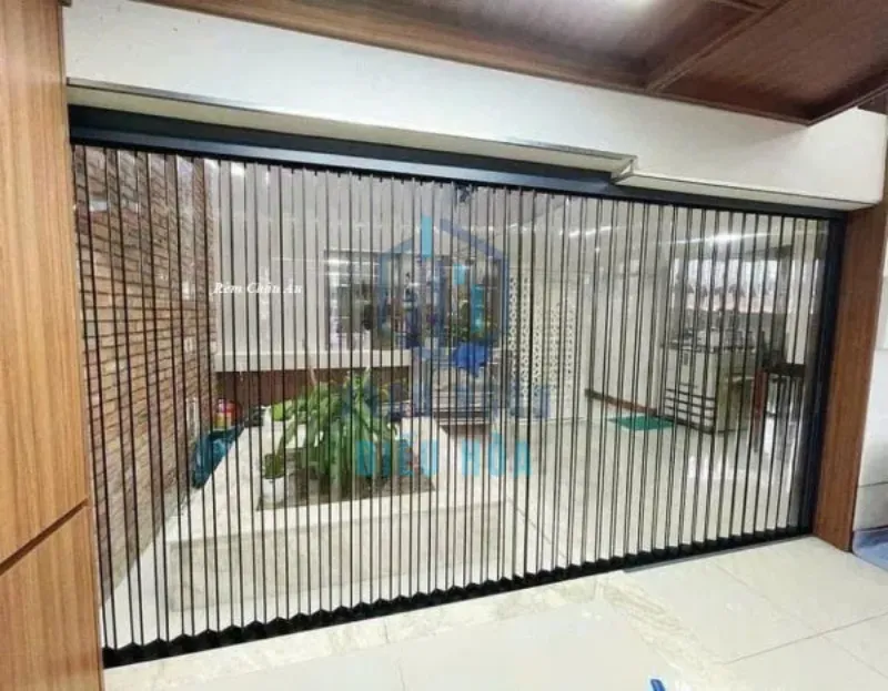 Tấm Nhựa Thông Minh Ở Hà Nội: Báo Giá, Phân Loại & Gợi Ý Địa Chỉ Mua Uy Tín 8 Biển hiệu, bảng quảng cáo, vách ngăn showroom