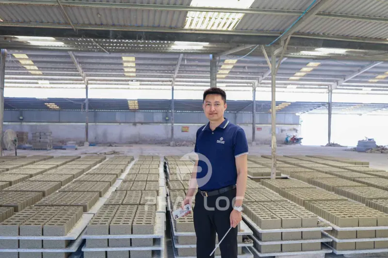 Nhà Máy Sản Xuất Pallet Nhựa Ép Gạch Không Nung PVC/PP Phát Lộc - Đa Dạng Mẫu Mã, Giá Gốc Từ Xưởng, Bảo Hành 1 Đổi 1, Giao Hàng Toàn Quốc 8 Dự án 2: Cung cấp 1.000 tấm pallet nhựa PP kỹ thuật cao cho nhà máy gạch không nung tại tỉnh Thanh Hóa