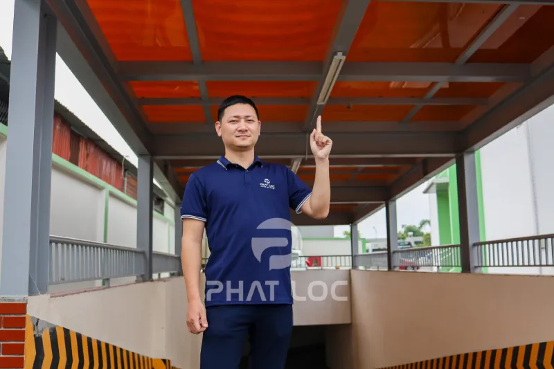 Top 5+ Các Loại Nhựa Giả Kính Tốt Nhất Hiện Nay – Ưu Điểm, Nhược Điểm & Ứng Dụng 11 Câu Hỏi Thường Gặp (FAQ)