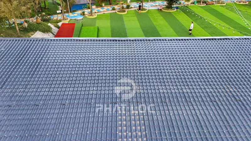 2000m² Ngói Nhựa PVC/ASA Eurolines Cho Nhà Hàng Ven Biển Thanh Hóa 3 Giải pháp: Ngói nhựa PVC/ASA Eurolines – sự lựa chọn chiến lược cho môi trường khắc nghiệt